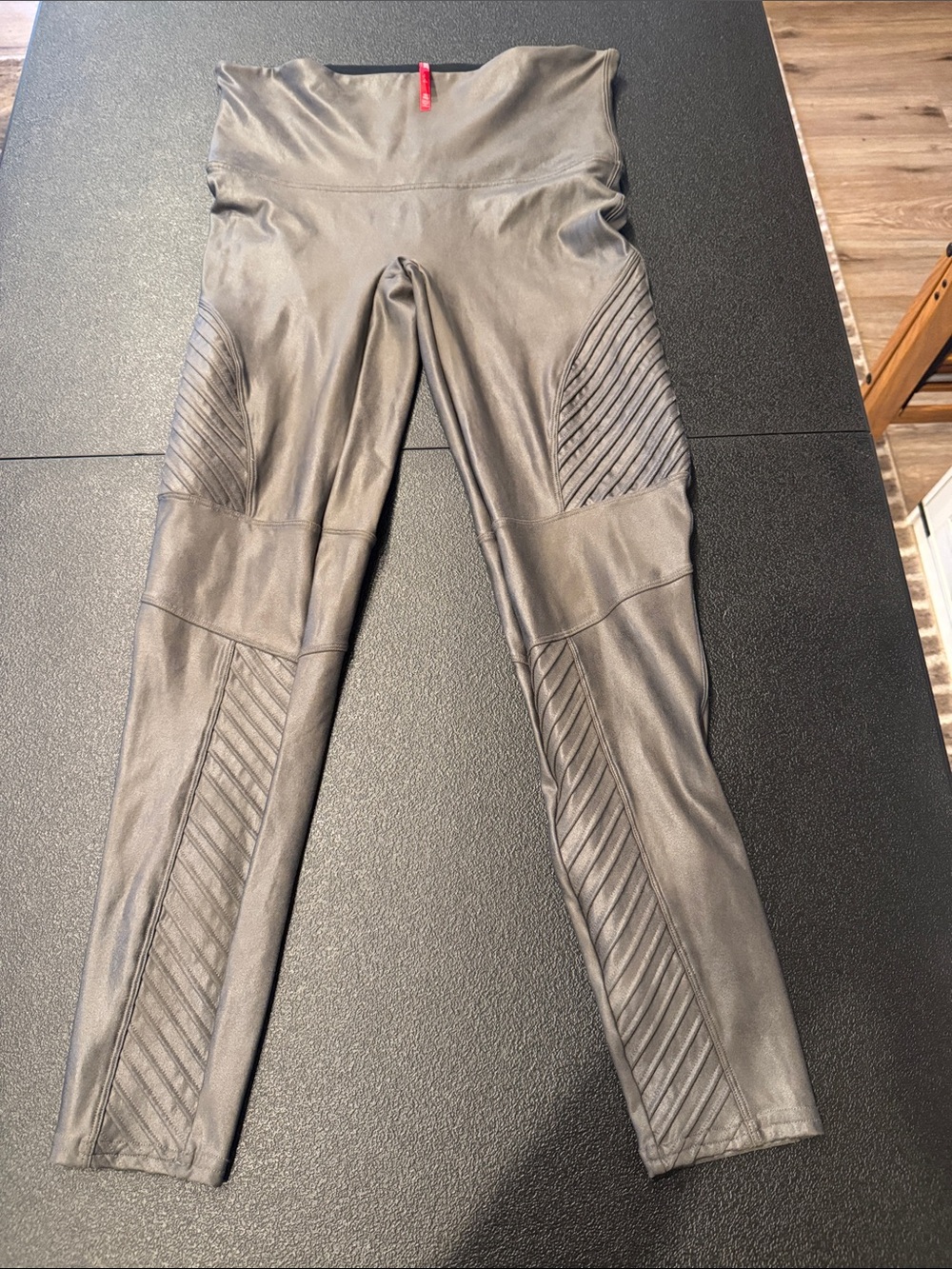 Spanx Faux Leather Moto Leggings - Gray size 1X plus